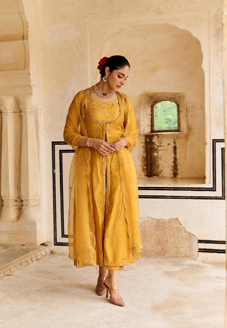 Marigold Mugal Cut Moonga Suit