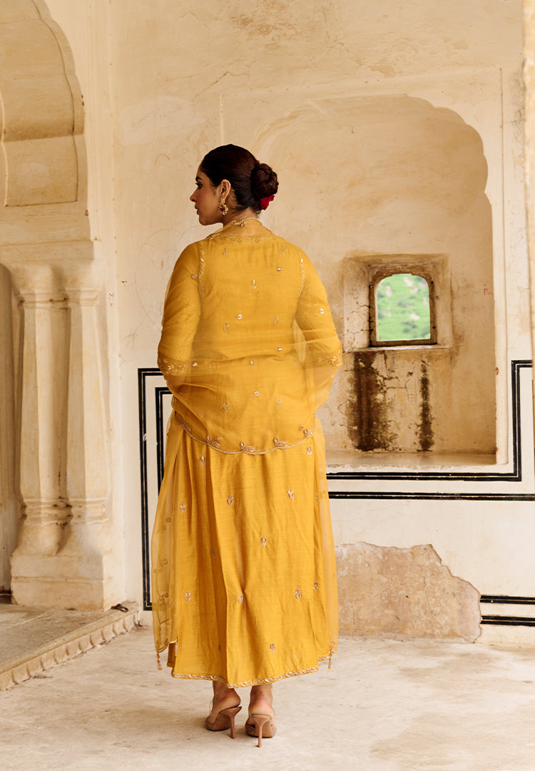 Marigold Mugal Cut Moonga Suit