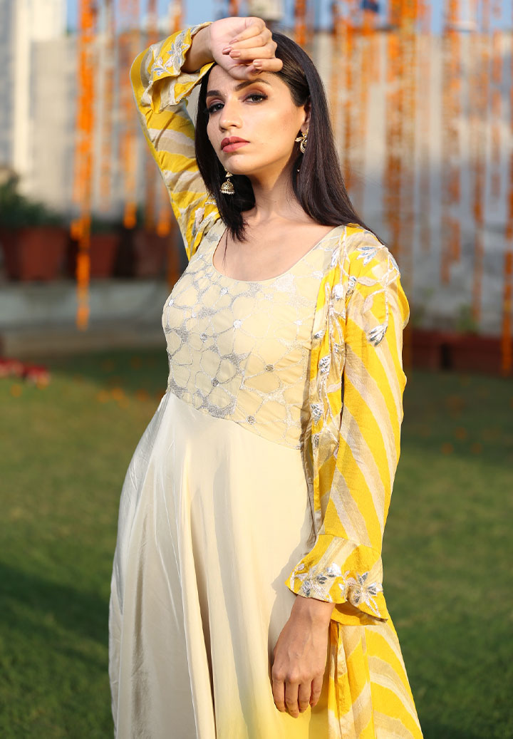 Lehriya Cape Indo Western