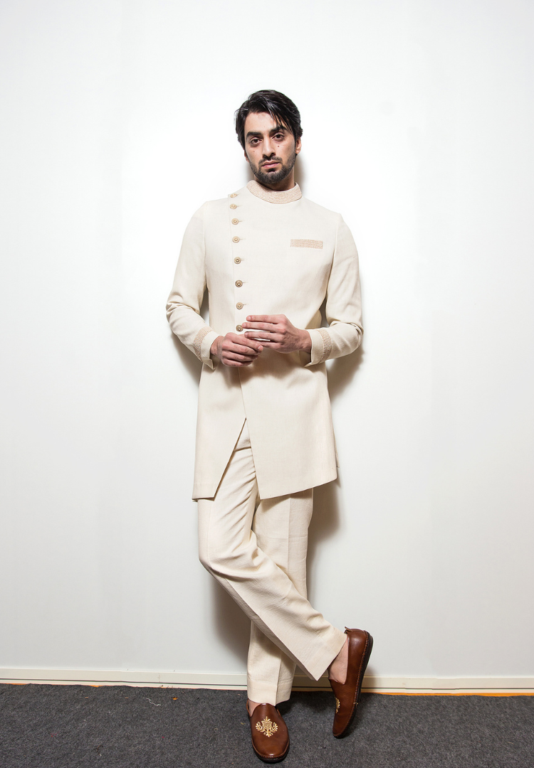 Ivory Asymmetric Indowestern