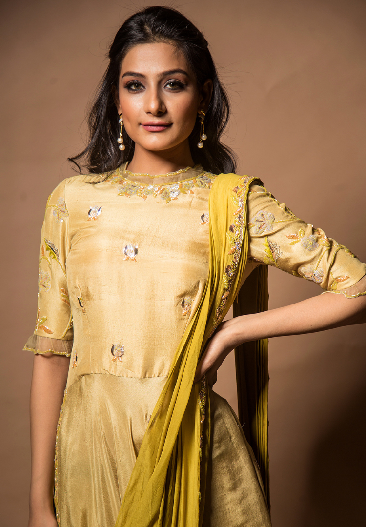 GREEN DRAPE INDOWESTERN OUTFIT